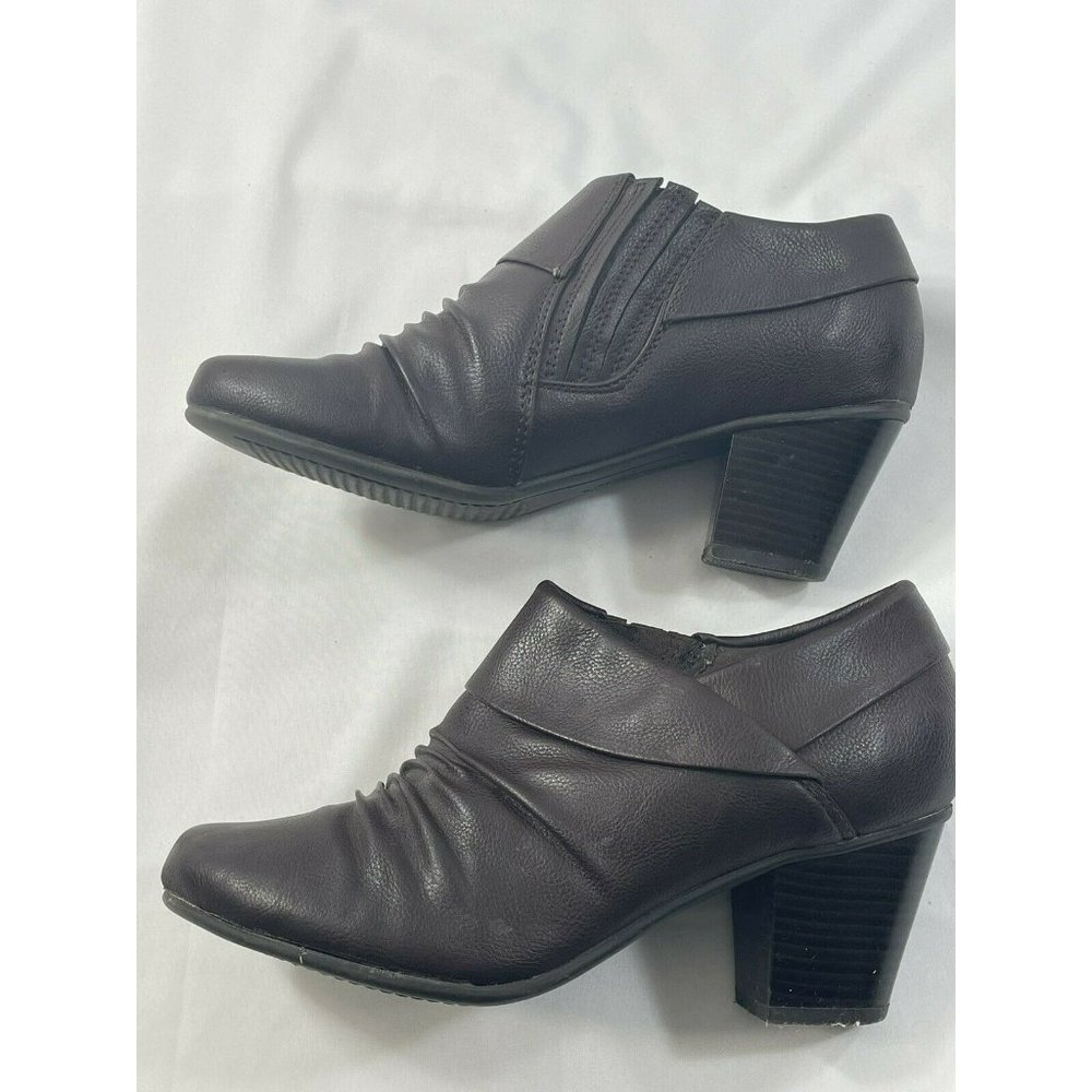 Bare Traps Ankle Booties Brown Side Zipper "Margie" Size 6.5 M Boots Classy Chic - Picture 4 of 10